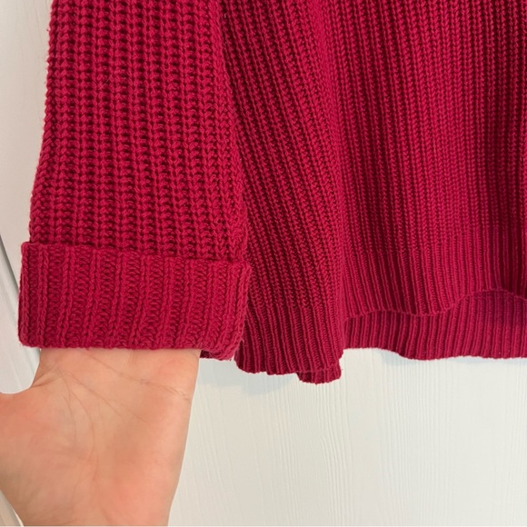 American Eagle Outfitters Red Oversized Knit Sweater - Picture 2 of 6